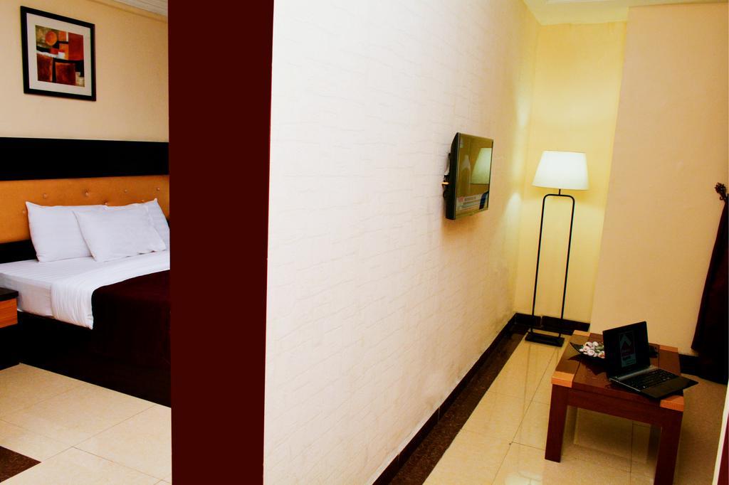 Sweet Spirit Hotel And Suites Danag - Port Harcourt Exterior photo